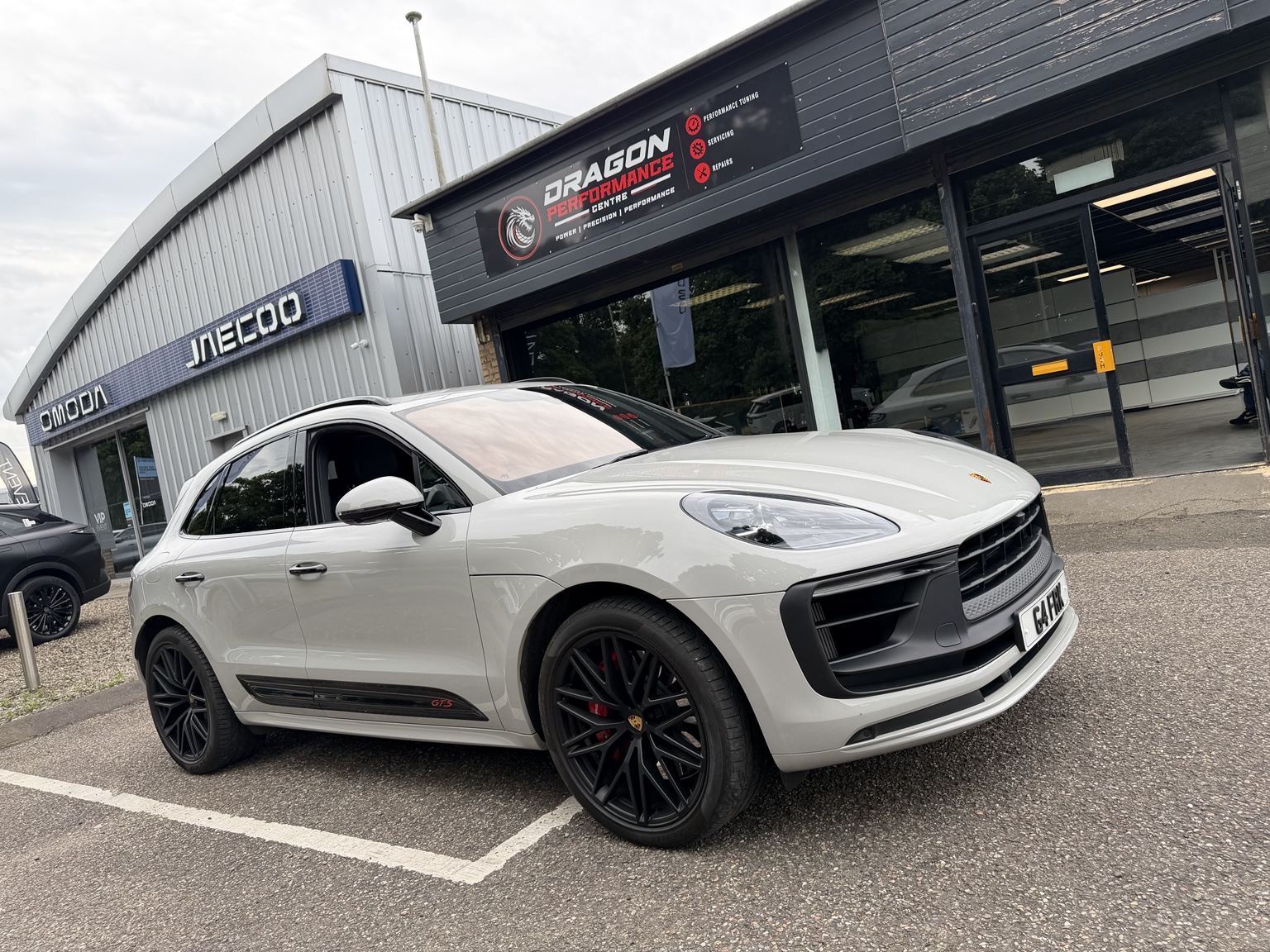 Porsche Macan GTS at Dragon Performance Centre